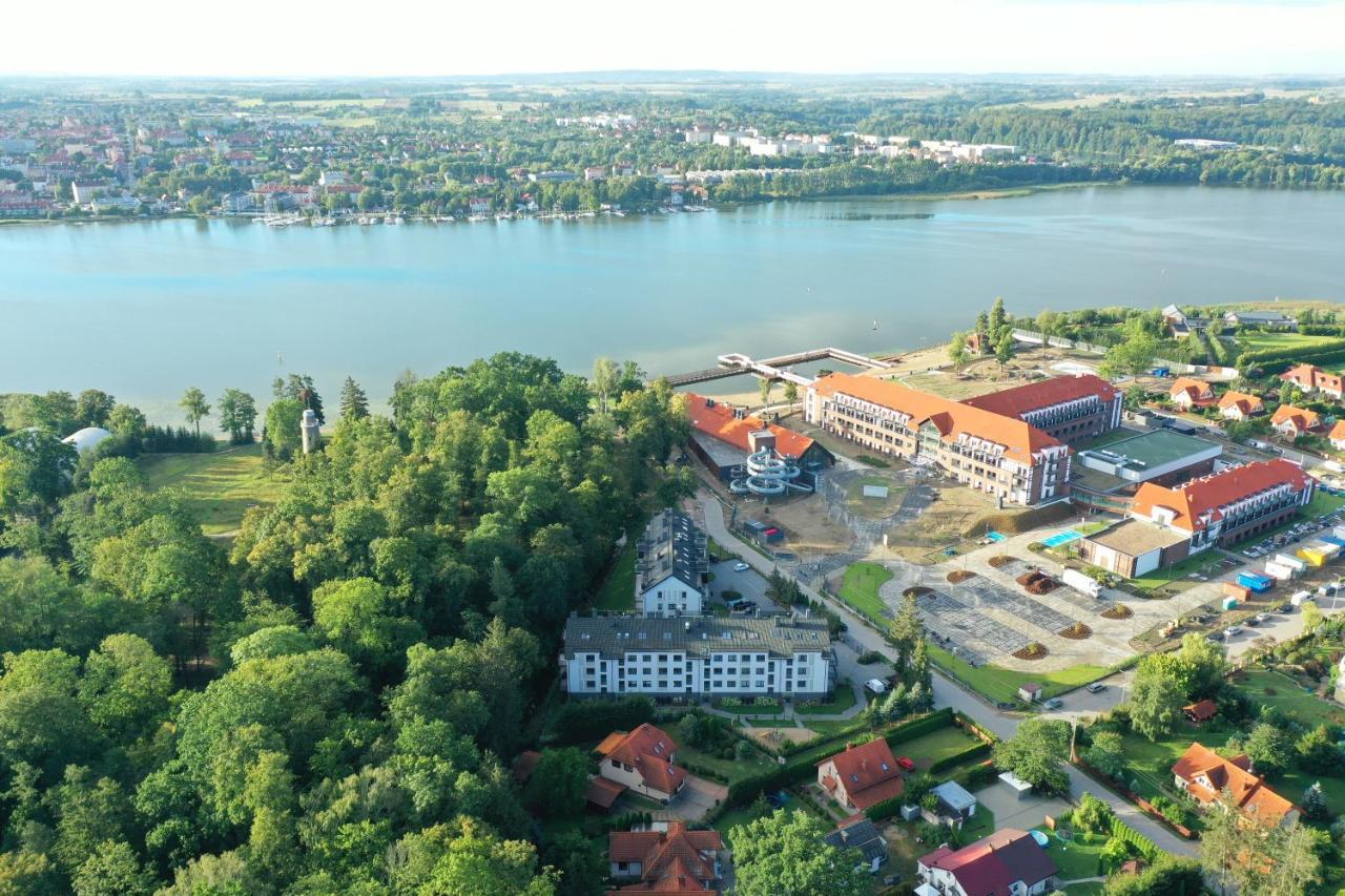 Apartament Twierdza Z Widokiem Na Jezioro โอสโตรดา ภายนอก รูปภาพ