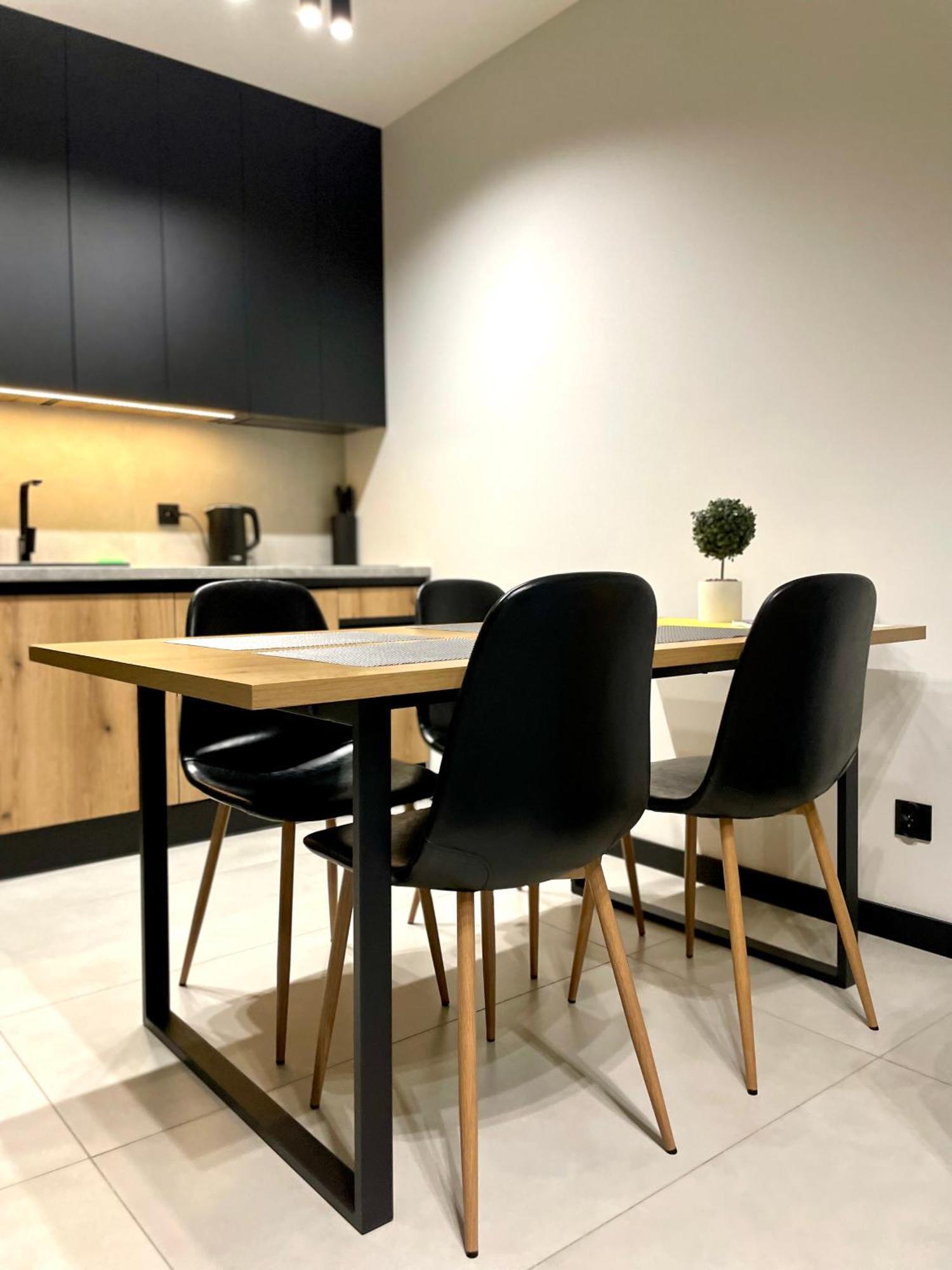 Apartament Twierdza Z Widokiem Na Jezioro โอสโตรดา ภายนอก รูปภาพ