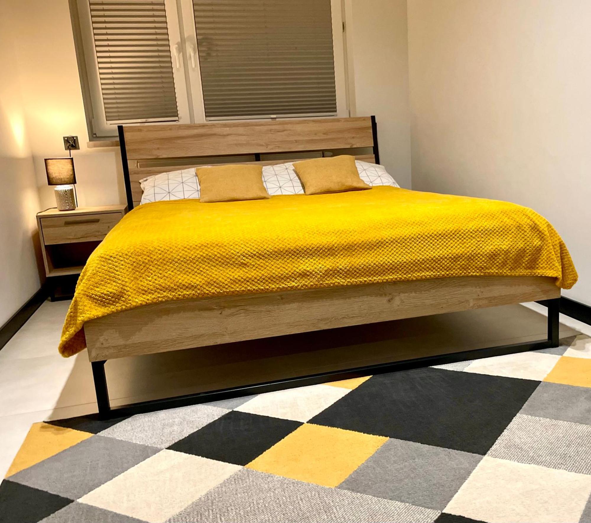 Apartament Twierdza Z Widokiem Na Jezioro โอสโตรดา ภายนอก รูปภาพ